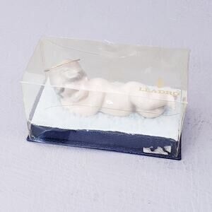 Vintage Lladro Nativity Sleeping Baby Jesus with Halo Porcelain Baby